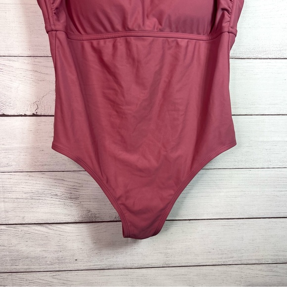 Kona Sol Pink Ruffle Square Neck One Piece Swimsuit Size L - Picture 4 of 9